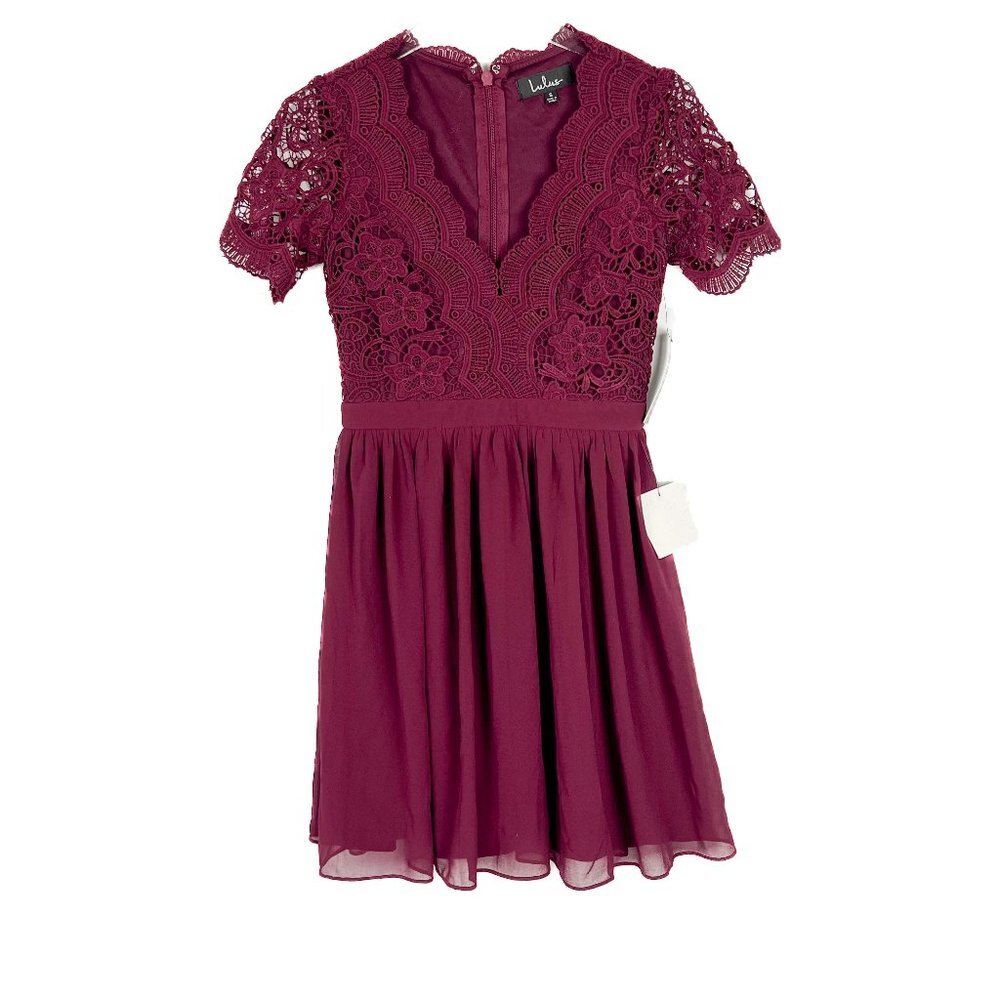 NWT Lulu's Angel in Disguise Burgundy Lace Skater Dress Size Small S NEW T2140